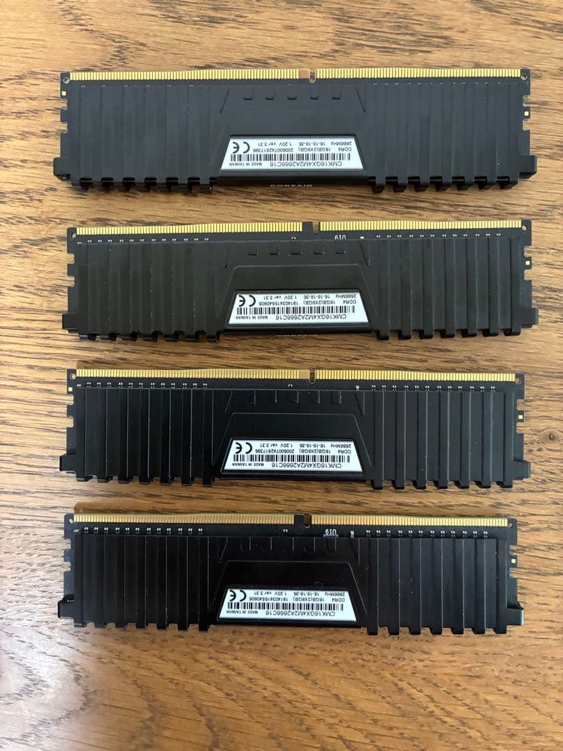 Vengeance LPX DDR4 メモリー 4枚セット 8GB×4