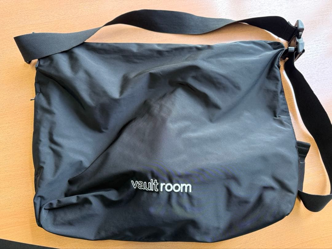 vaultroom DEVICE SHOULDER BAG 黒 中古