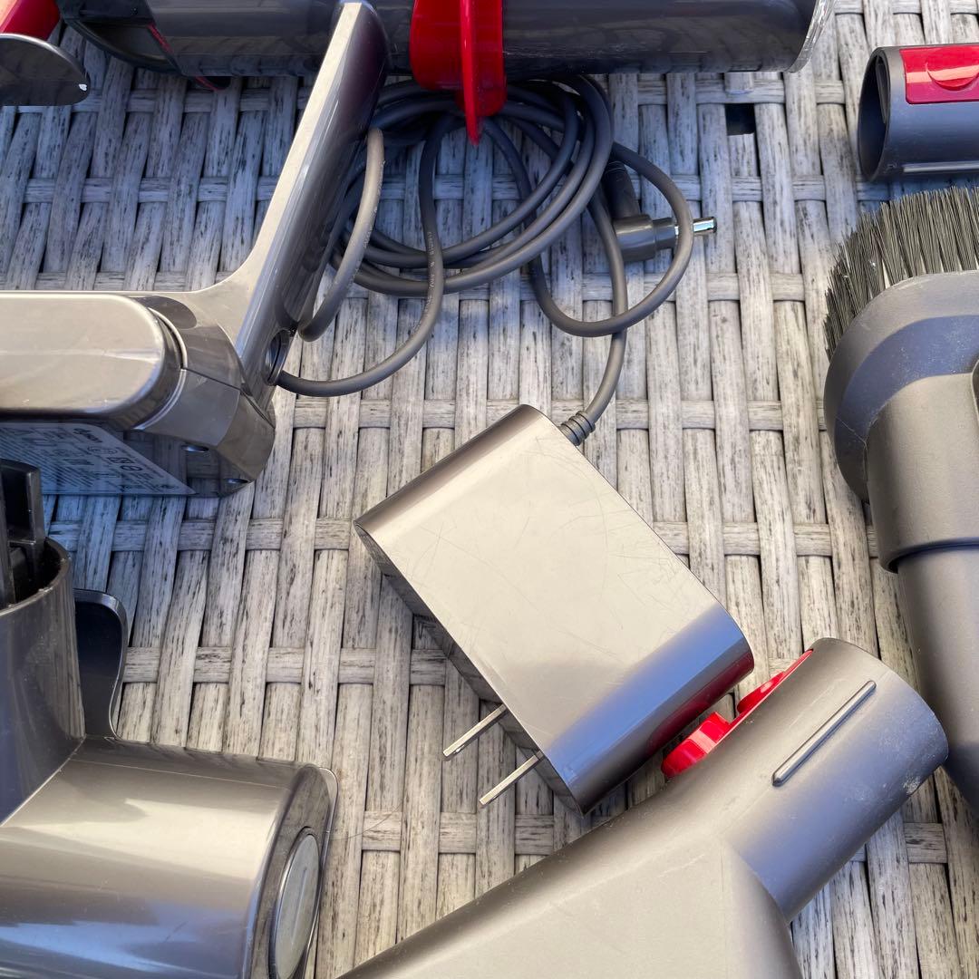 ダイソンDyson V10 Fluffy SV12FF 掃除機 アタッチメント