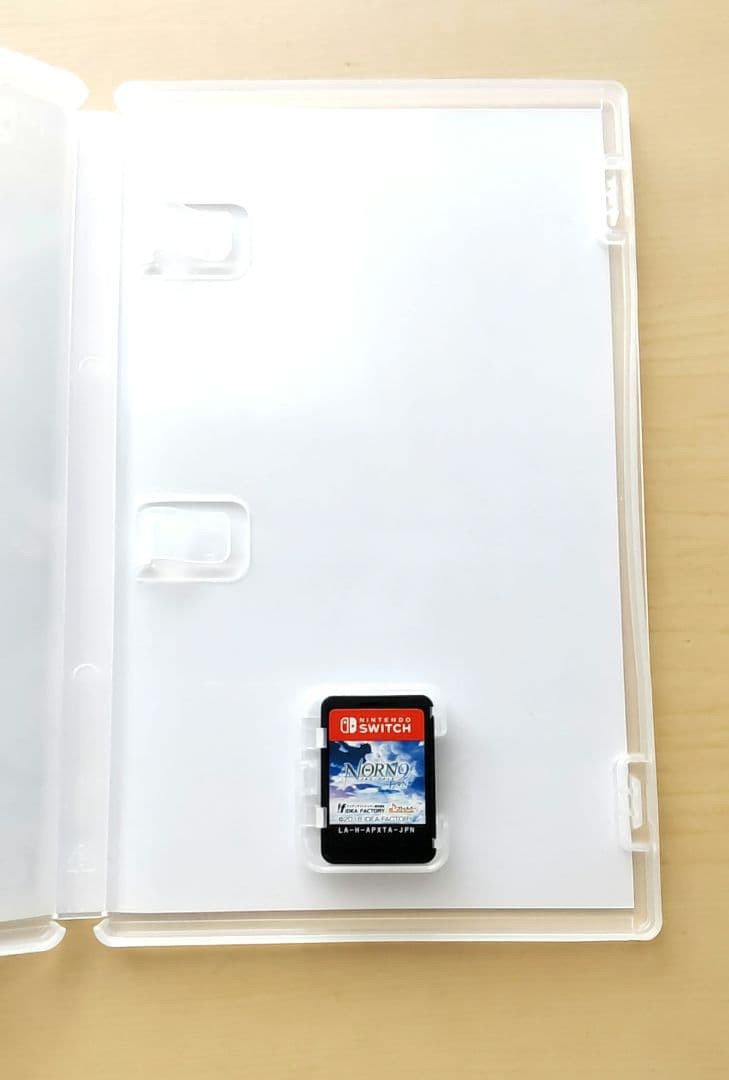 NORN9 Switch ＆ NORN9 ACTTUNE PSVITA