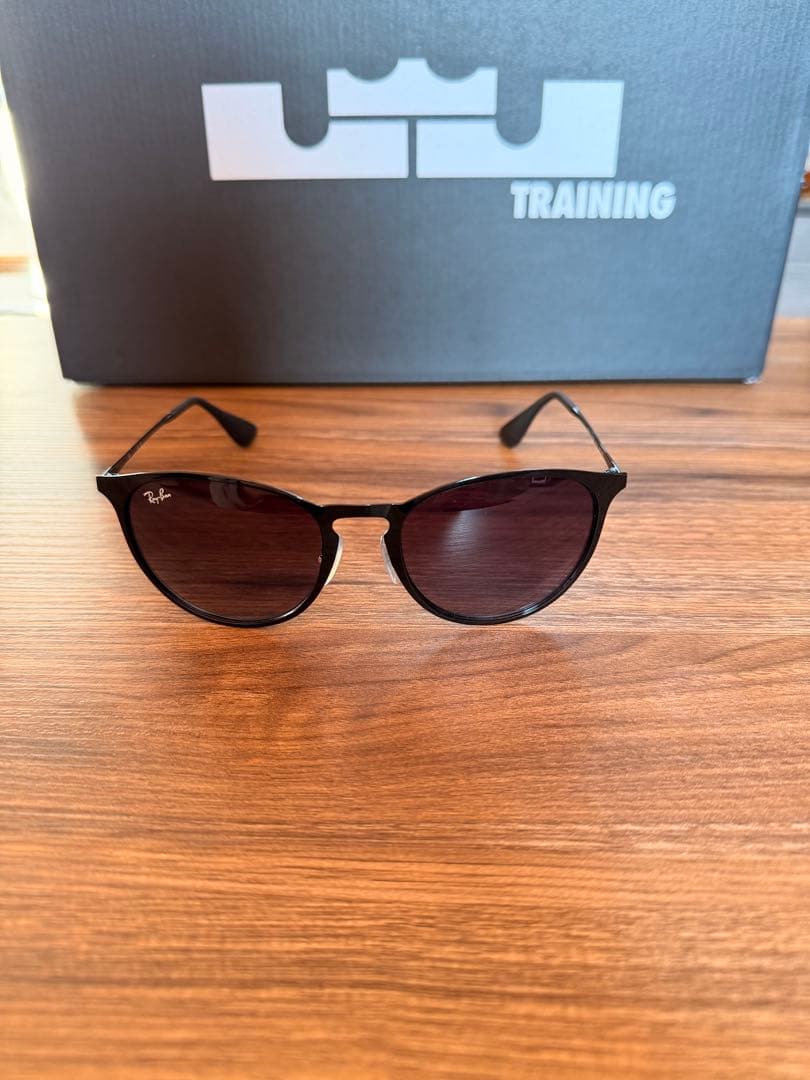本日限定Ray-Ban キャットアイ サングラス RB3539