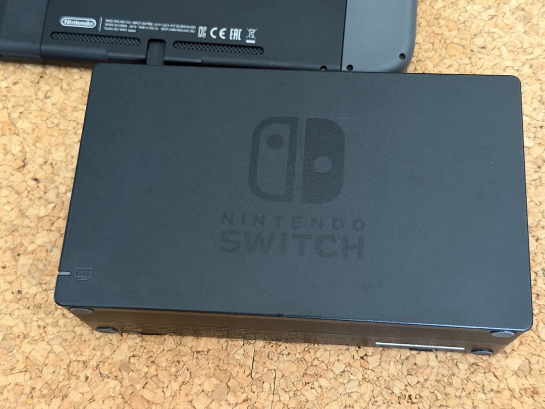 【中古:旧型】Nintendo Switch グレー 本体、ケース