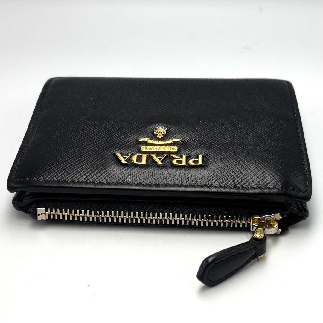 もかママ★即購入OKです PRADA プラダ サフィアーノ 二つ折り財布