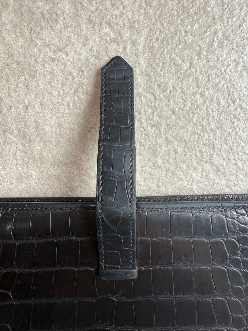 エルメス　長財布　べアン スフレ　マット　クロコ　黒
