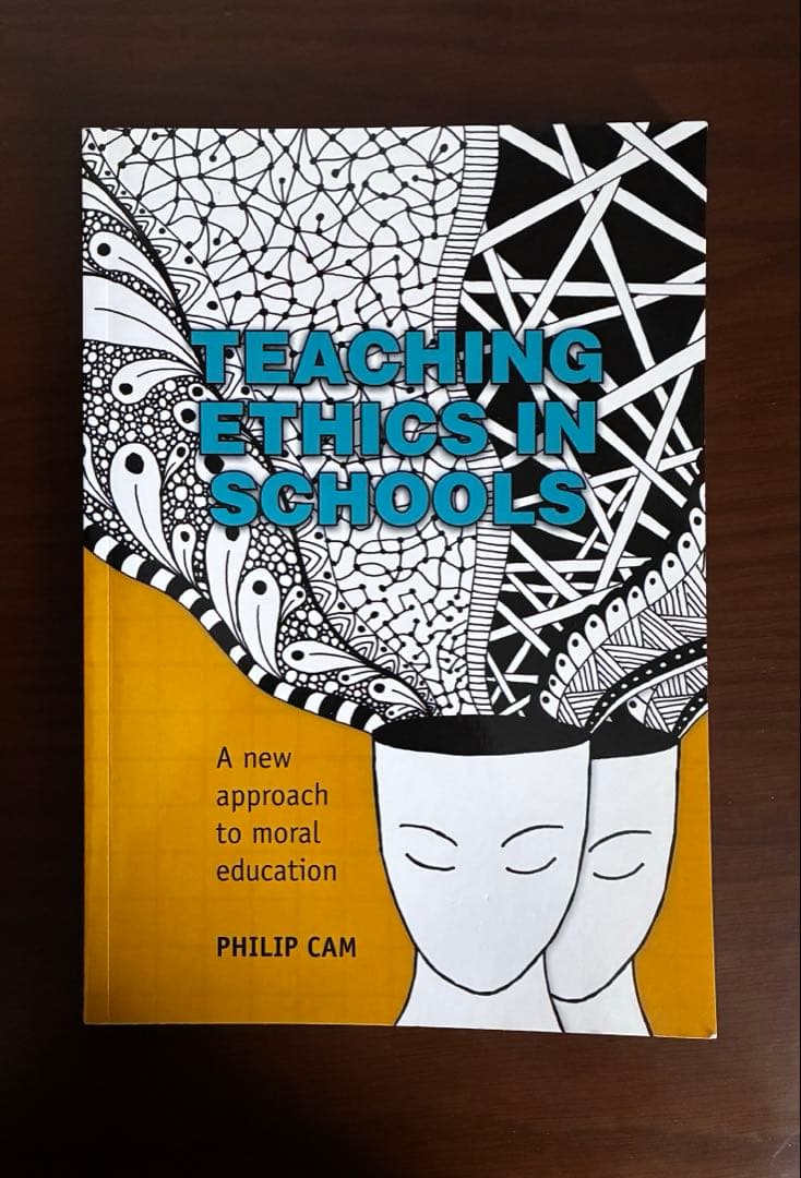 洋書 Teaching Ethics in Schools - Philip Cam