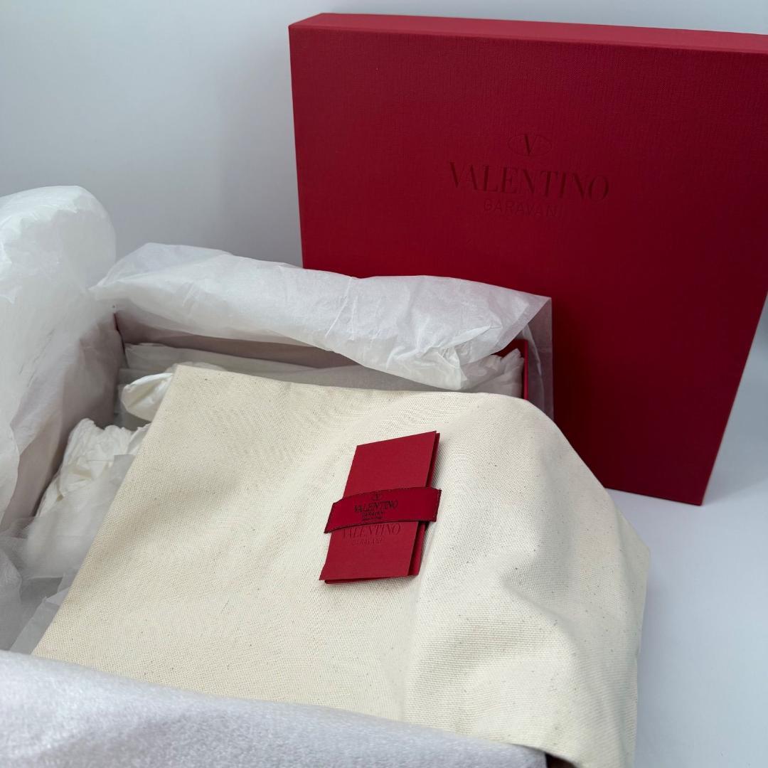 18514✨VALENTINO スタッズ付き ベルト ショートブーツ ブラック