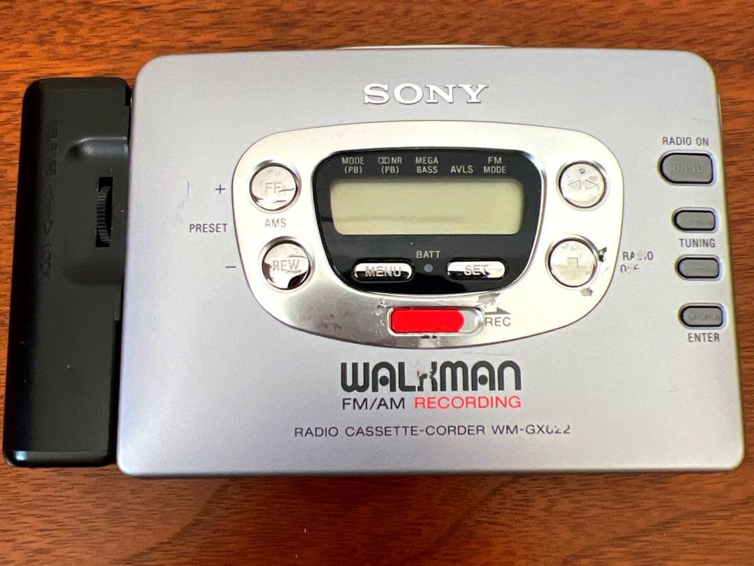 SONY⭐︎カセットウォークマン⭐︎WM-GX622⭐︎シルバー