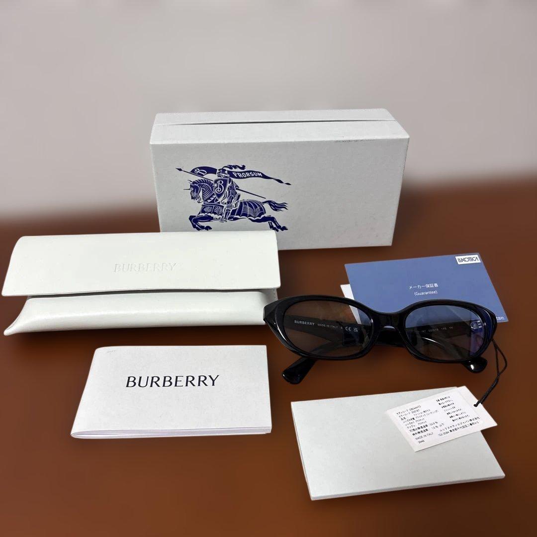 新品•未使用バーバリーBURBERRY レディース　サングラス　BE4447-D