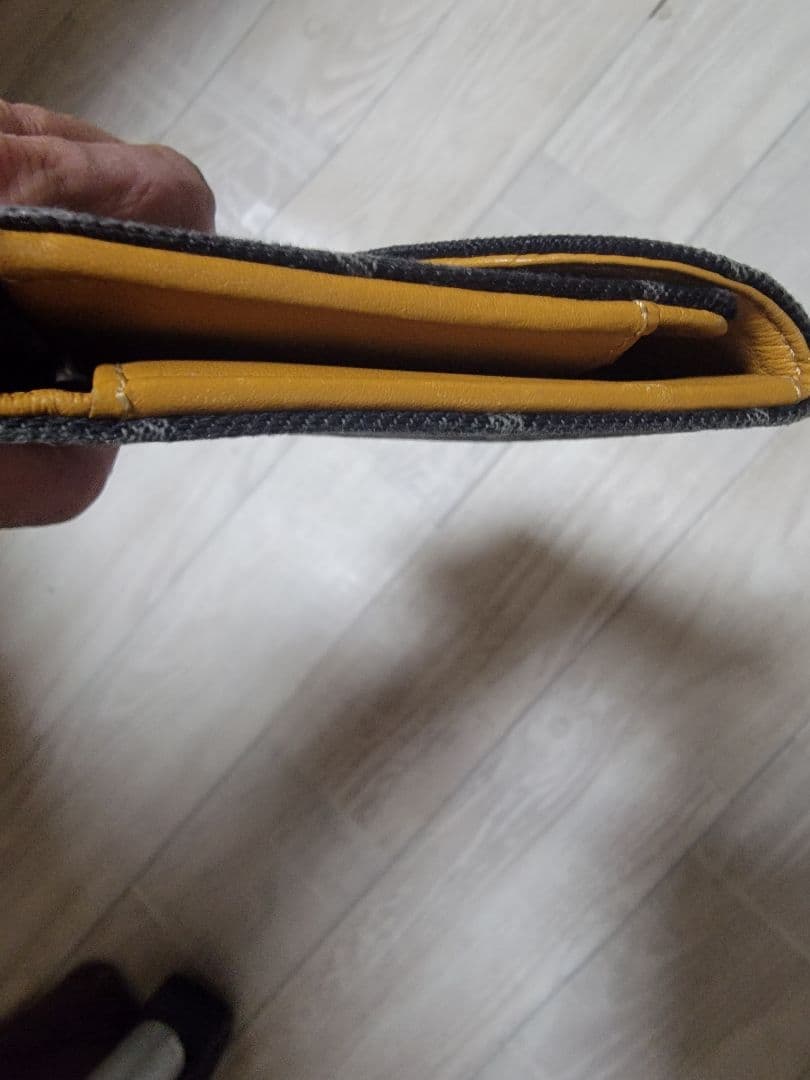 ルイ•ヴィトン（Louis Vuitton) ルイ •ヴィトン ミつ 折り長財布