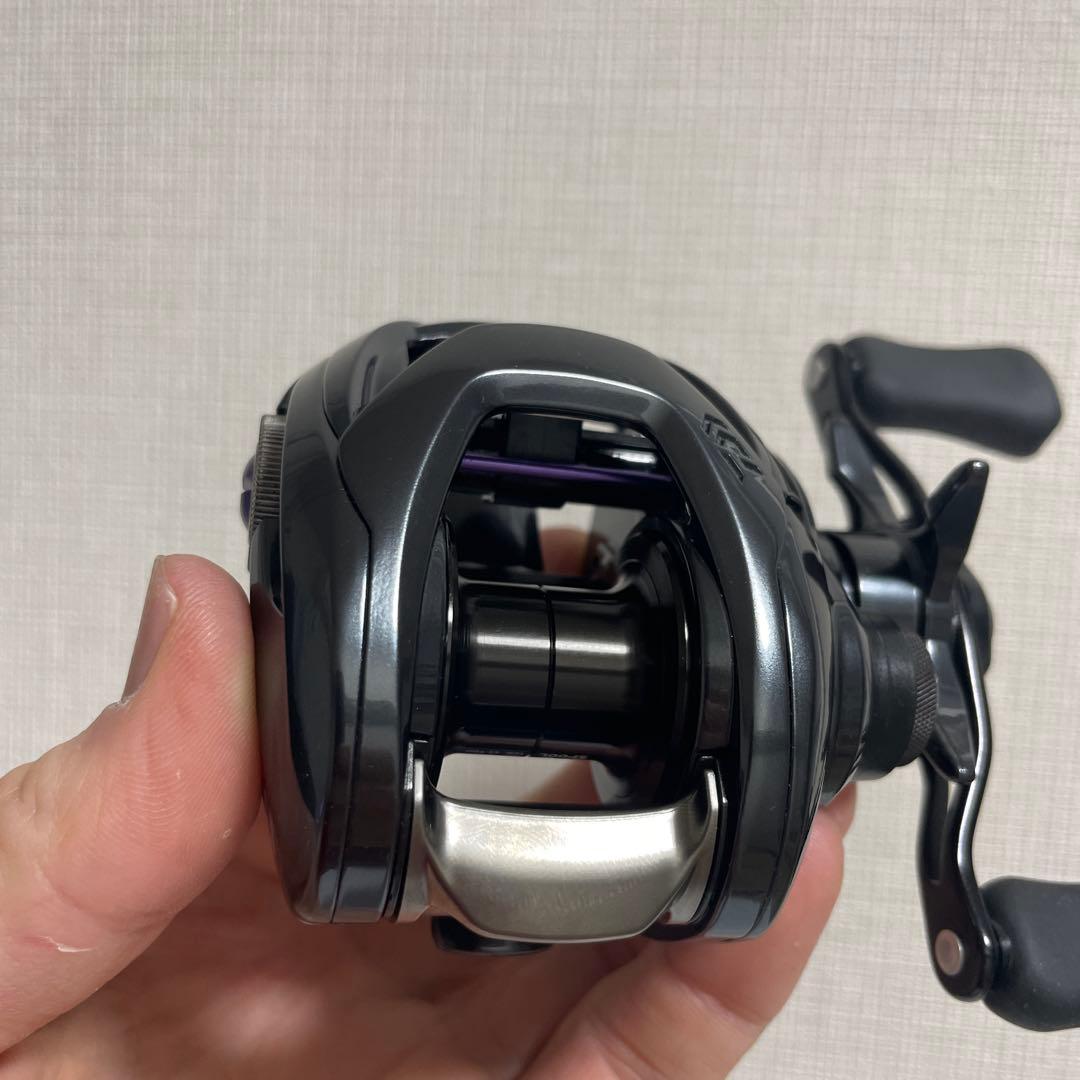 ダイワ　20タトゥーラSV TW 103XH　ベイトリール　ジリオン　スティーズ