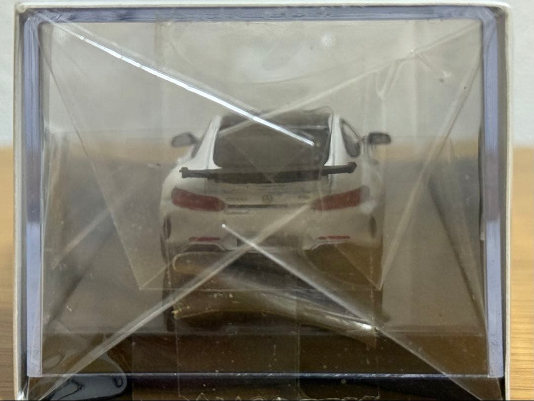 新品未開封 メルセデス AMG GT R 1/64 ミニカー Tarmac