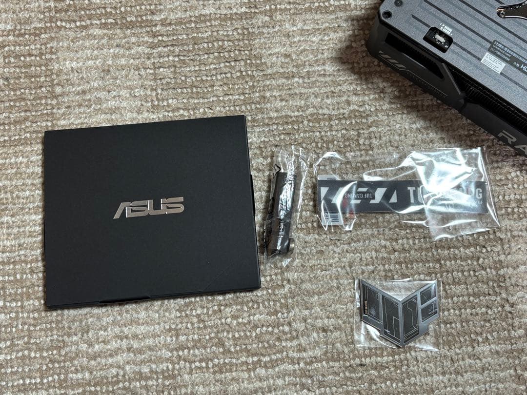 値下げASUS TUFGAMING Radeon RX 9070 OC 16GB