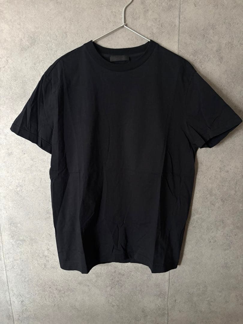 プラダ PRADA　バック三角ロゴ　パックTシャツ