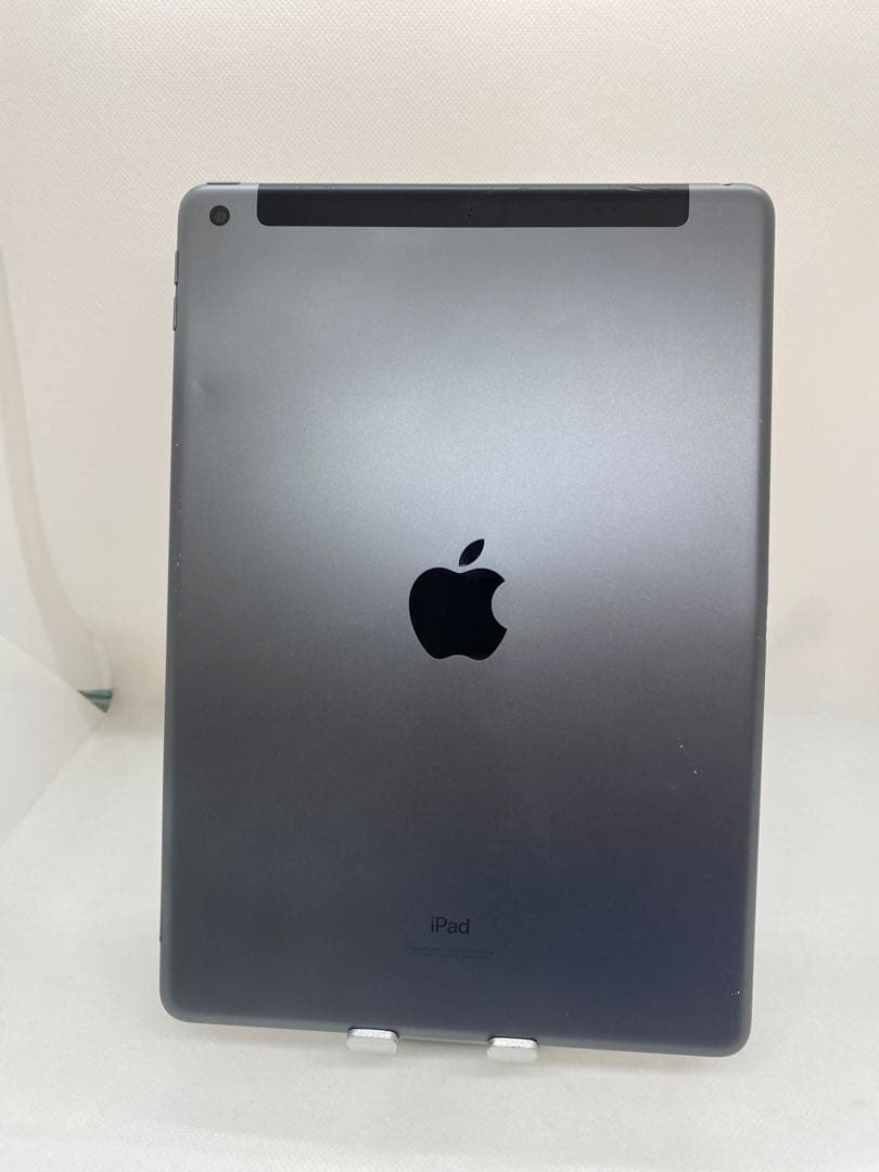 iPad 第7世代 32GB SIMフリー61550