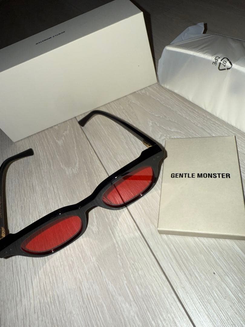 GENTLE MONSTER サングラス レッド