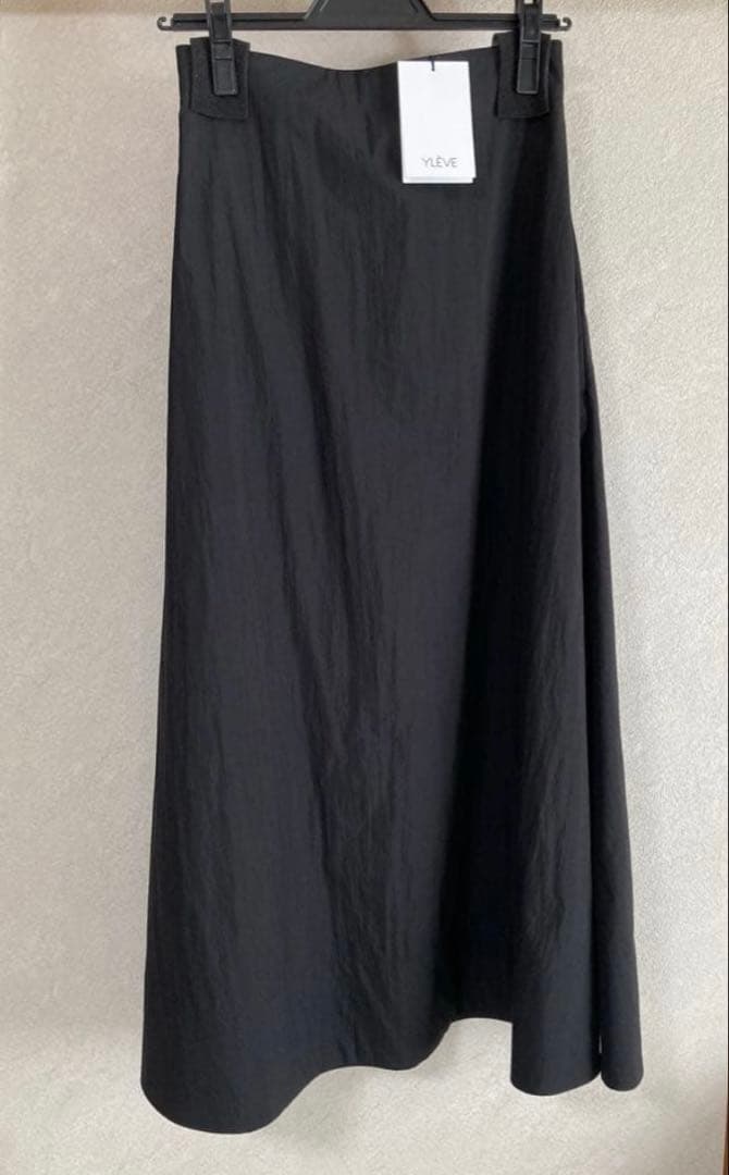 新品未使用24SS YLÈVE コットンナイロン ロングフレアスカート