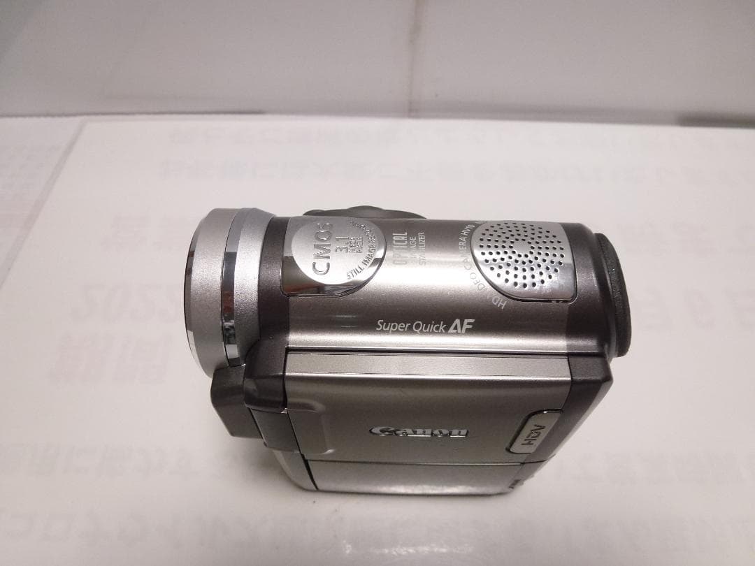 希少　動作品　キャノンビデオカメラ　iVIS HV10　Mini DV