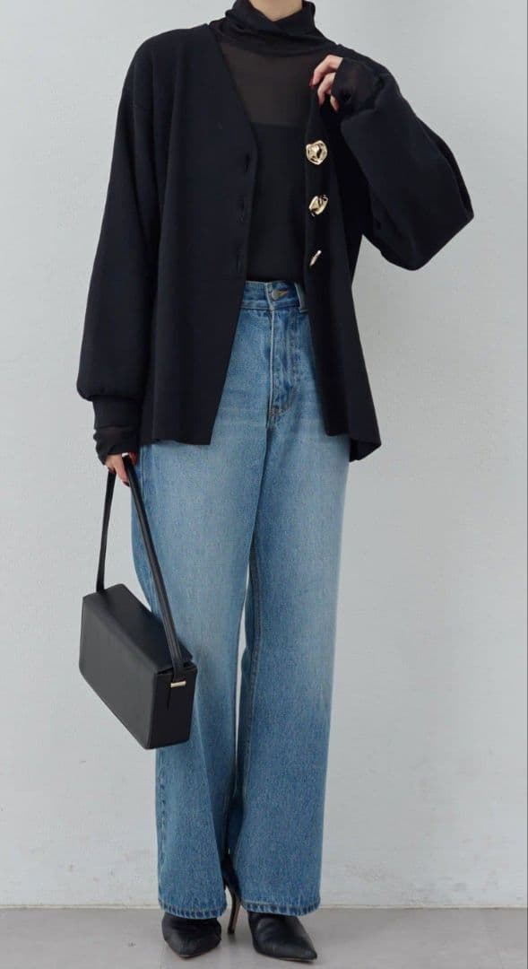 美品 GALLARDAGALANTE ビジューVネックカーディガン ブラック