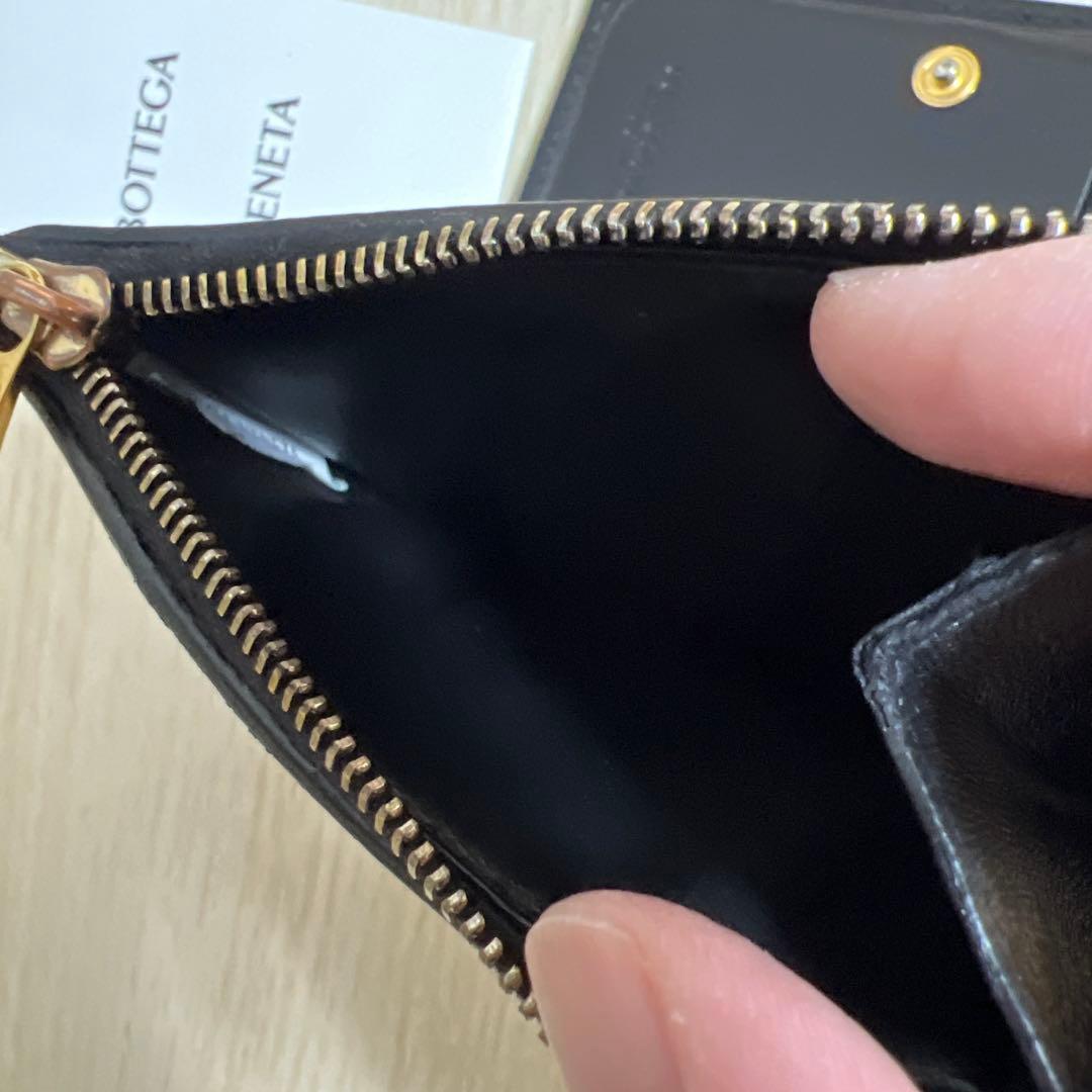 BOTTEGA VENETA ボッテガヴェネタ 二つ折り財布 カセット　ブラック
