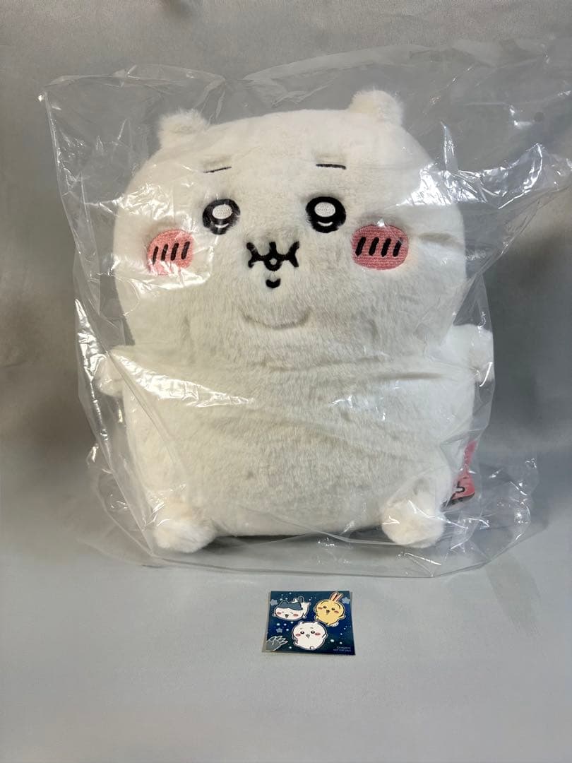 ちいかわ 重め！ぼっちゃり抱っこぬいぐるみ ぽっちゃり　ぬいぐるみ　①