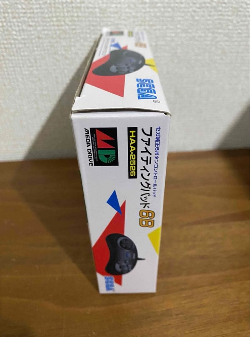 【新品未使用】ファイティングパッド　6B メガドライブミニ　コントローラー