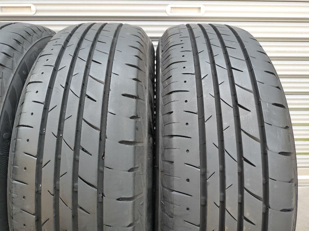 2023年製 プレイズ PX-RV2 195/65R15 バリ溝４本セット