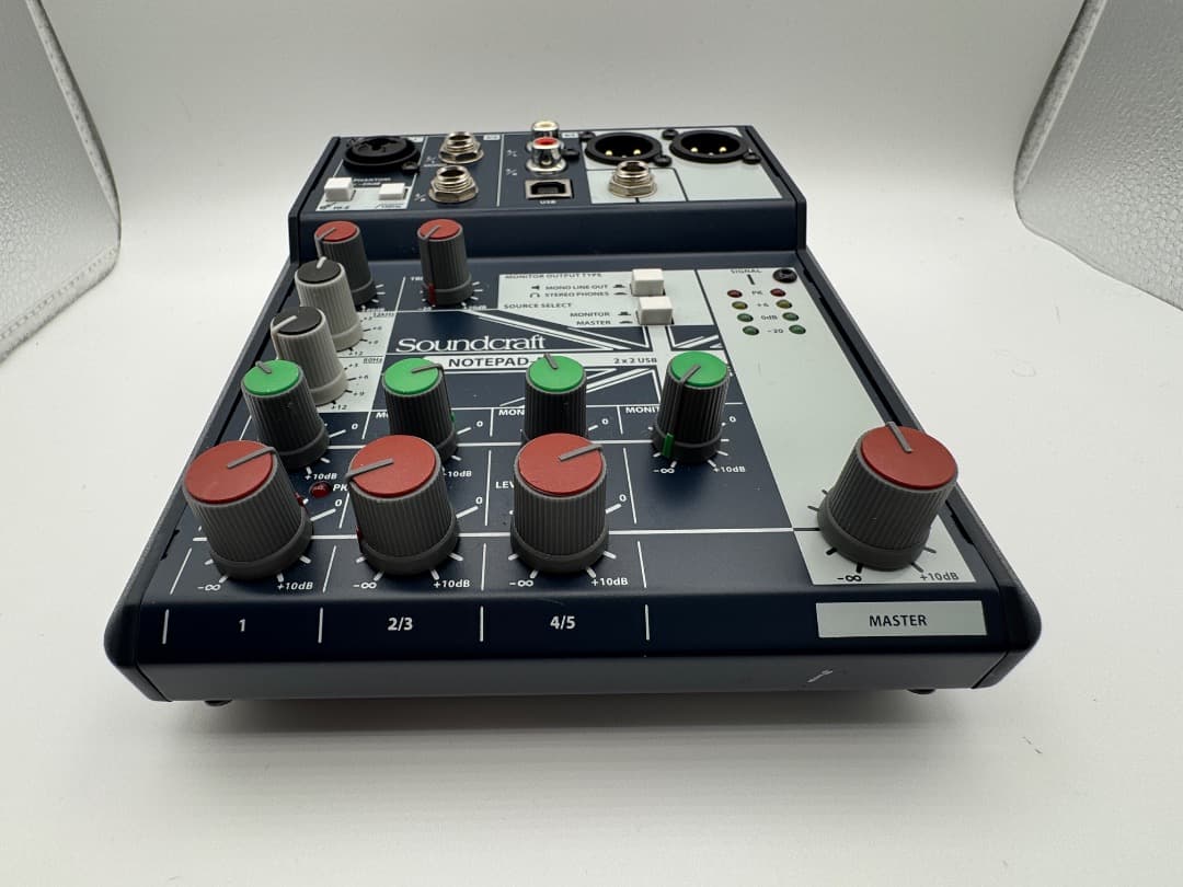 【美品/ケース付】Soundcraft Notepad-5 アナログミキサー