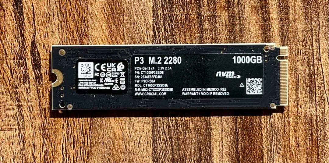 Crucial P3 1TB PCIe Gen3 NVMe SSD(高橋)