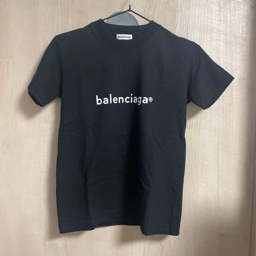【バレンシアガ】Tシャツ
