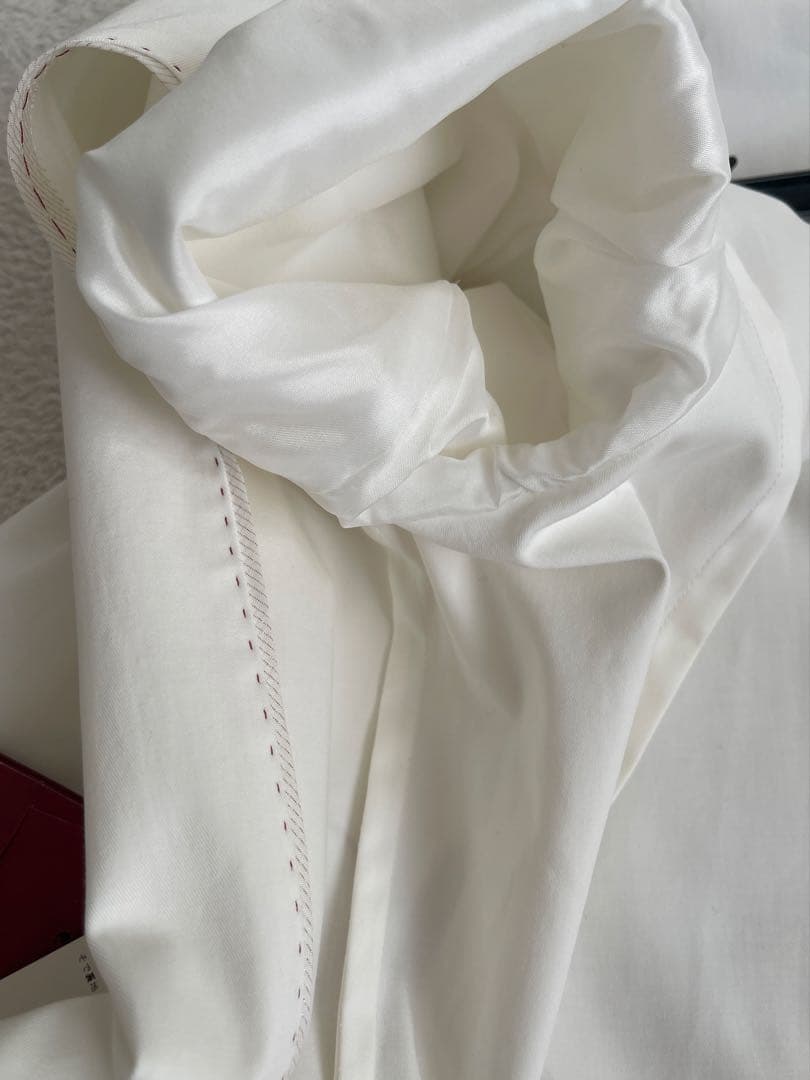 MaxＭara 白ジャケット　新品未使用品　素敵です‼️ 82,000+税