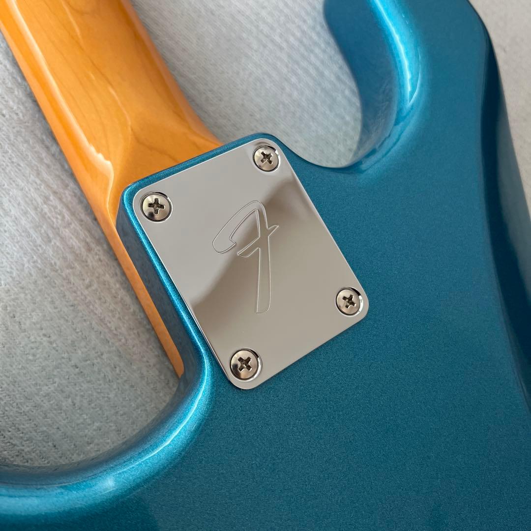 ギター Fender Stratocaster Lake Pracid Blue