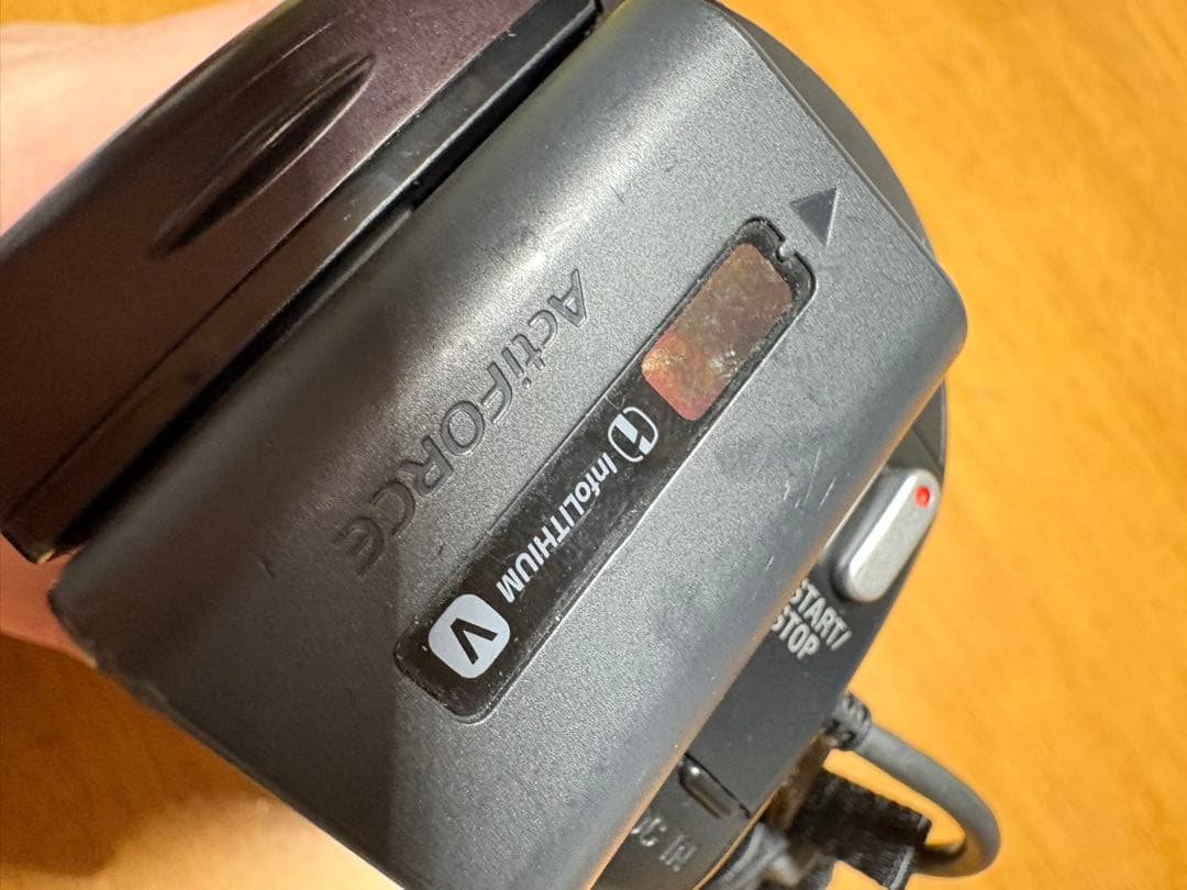 SONY HDR-PJ670 【ビデオカメラ】