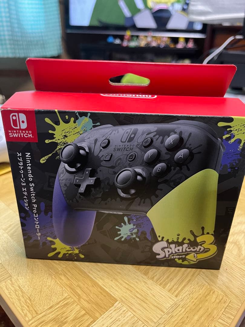 Nintendo Switch Proコントローラー スプラトゥーン3エディシ…