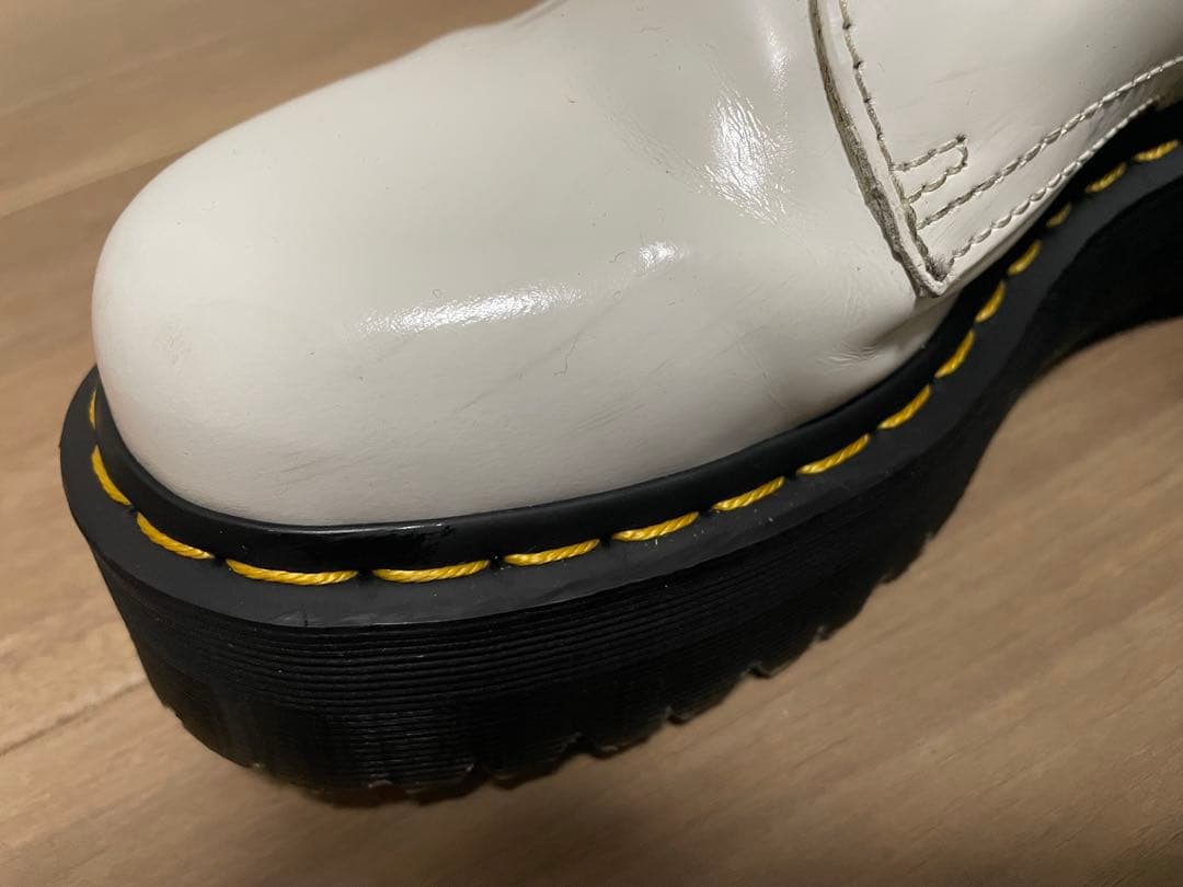 Dr.Martens ホワイト8ホール EＵ38