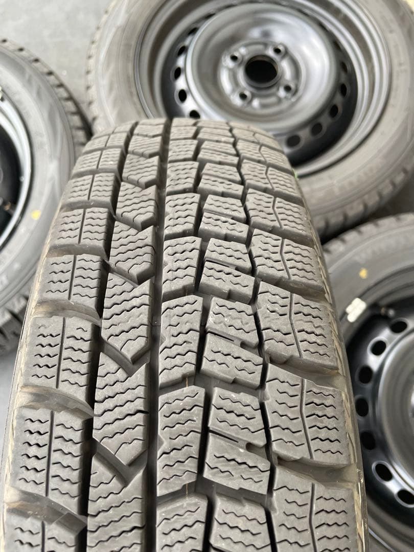その① NBOX Nボックス 軽自動車 スタッドレス タイヤ 2本 ダンロップ