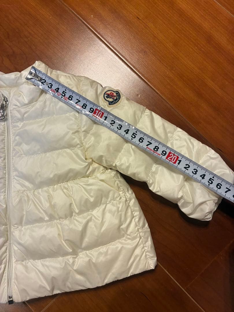 MONCLER ホワイト ライトダウンジャケット62