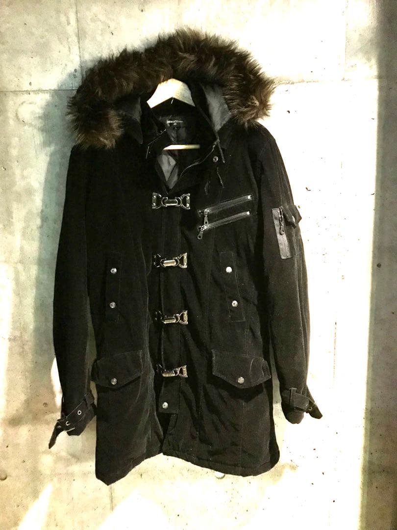 SALE 希少　大人気　ブラック　ファー付き　コート　メッキ　送料込