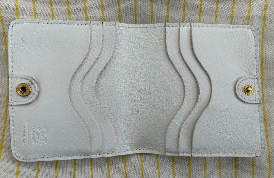 美品 イルビゾンテ スクエア二つ折り財布 ホワイト