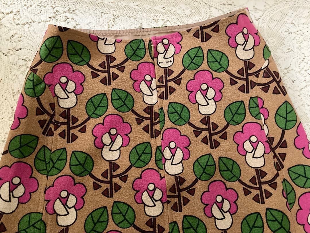 最終価格　美品　プープレ　peu pres 大人可愛い♪薔薇の総お花柄スカート