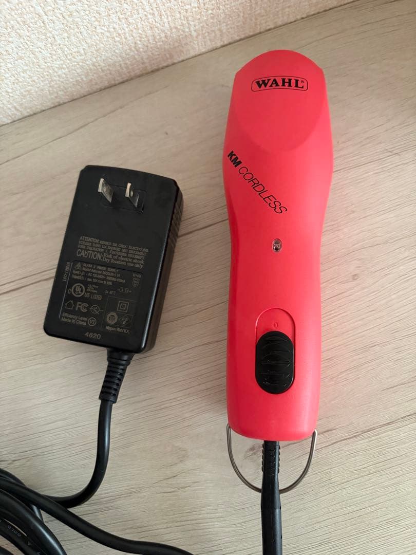 WAHL バリカン ピンク コードレス