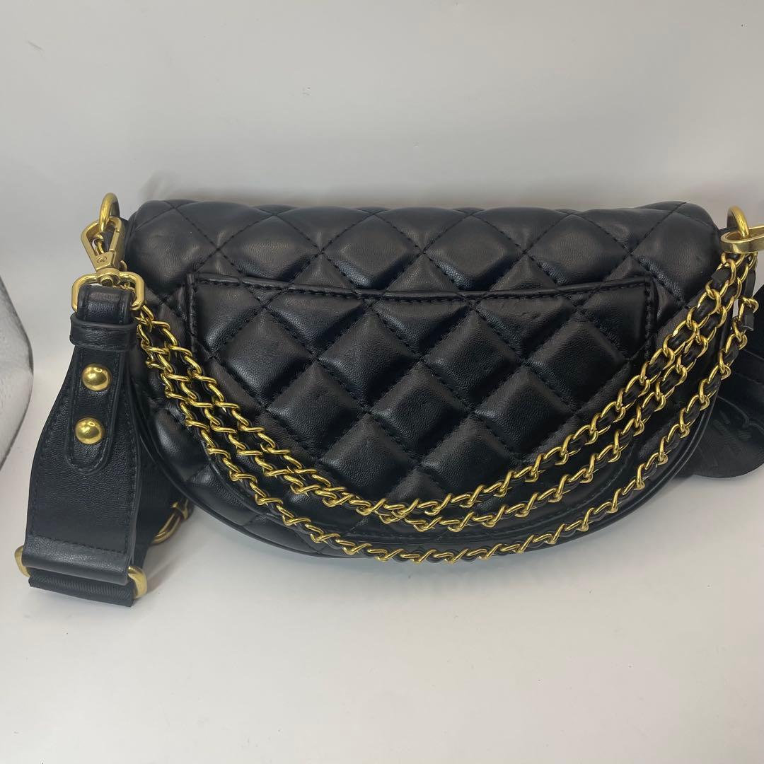 M*o様 新品未使用品♡CHANEL ノベルティ　キルティング チェーン　ボディ