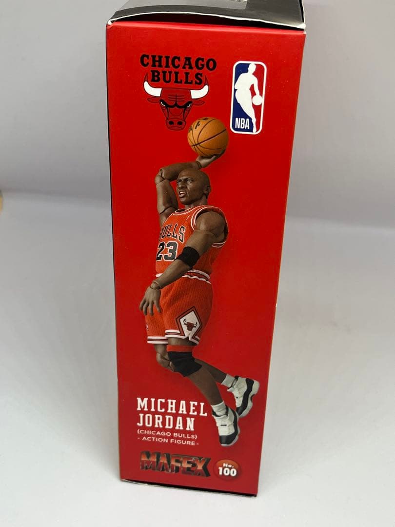 ゆ*き様 【未開封】Michael Jordan シカゴ・ブルズ アクションフィ