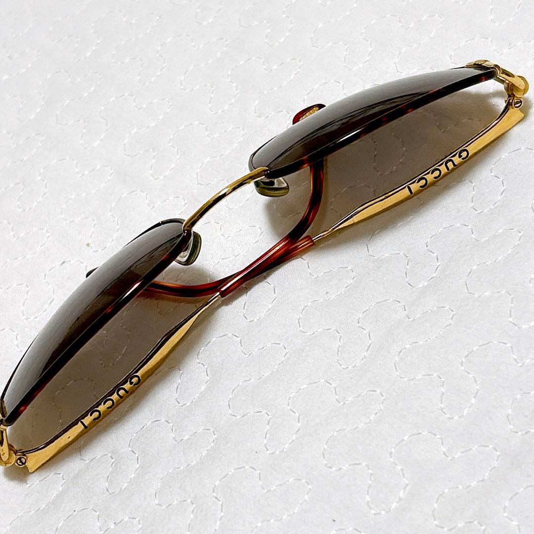 【希少】GUCCI グッチ べっ甲柄 サングラス オーバル ユニセックス　度なし