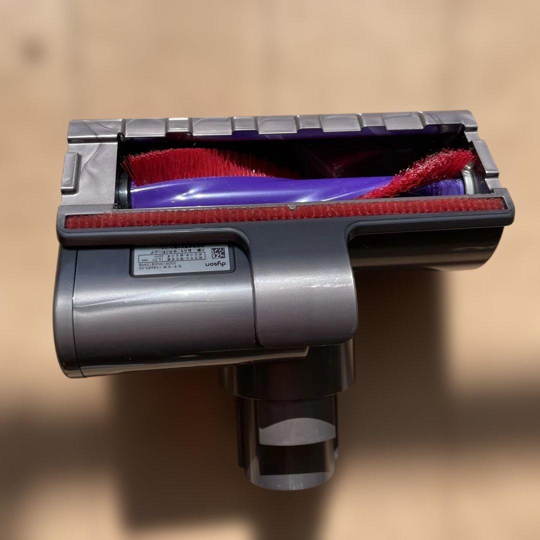 リャン様限定 Dyson V10スティッククリーナー本体 各種アタッチメント付き