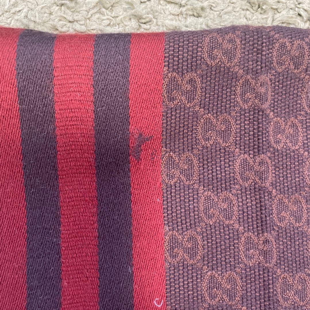 GUCCIマフラー