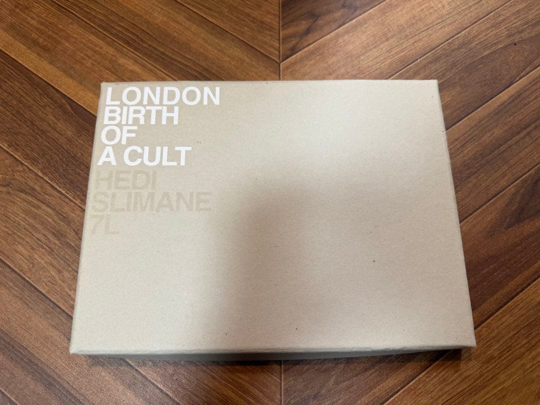 P*r様 エディスリマン 写真集 LONDON BIRTH OF A CULT