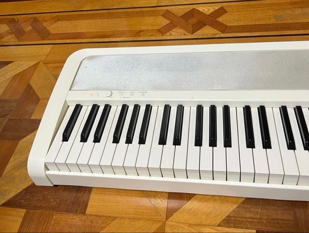KORG 電子ピアノ B1 ホワイト 88鍵盤 ヘッドホン ペダルつき