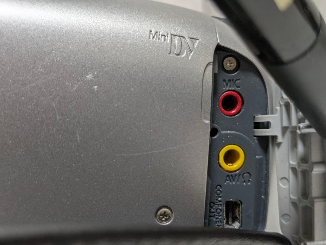 ② Canon　iVIS HV20　MiniDV対応　激安価格!!