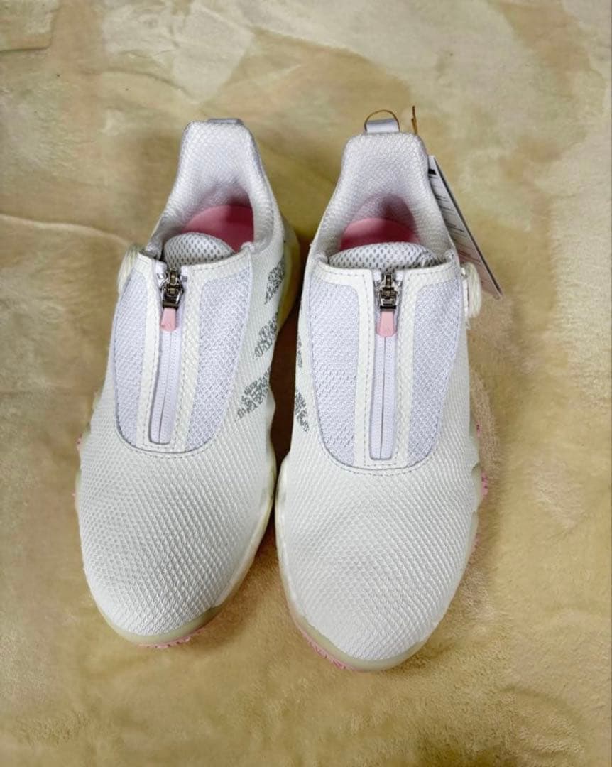 新品adidas BOA ゴルフシューズ 女性用 ホワイト/ピンク24.0