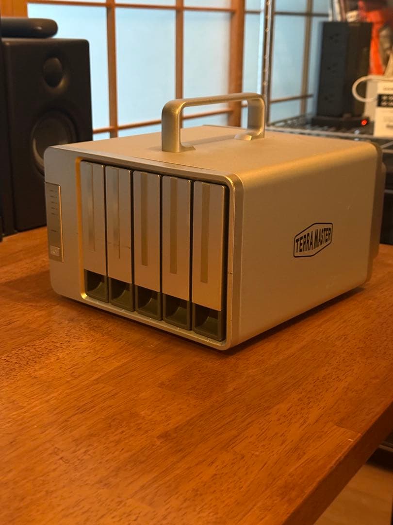 TERRAMASTER D5 Thunderbolt3「D5-330」